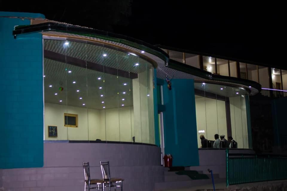 Eden Lake View Hotel Karimabad  Exterior foto